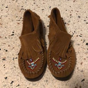 Minnetonka moccasins with Fringe